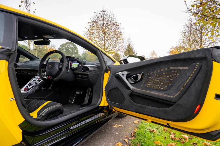 Lamborghini Huracan Performante 5.2 V10 LP640