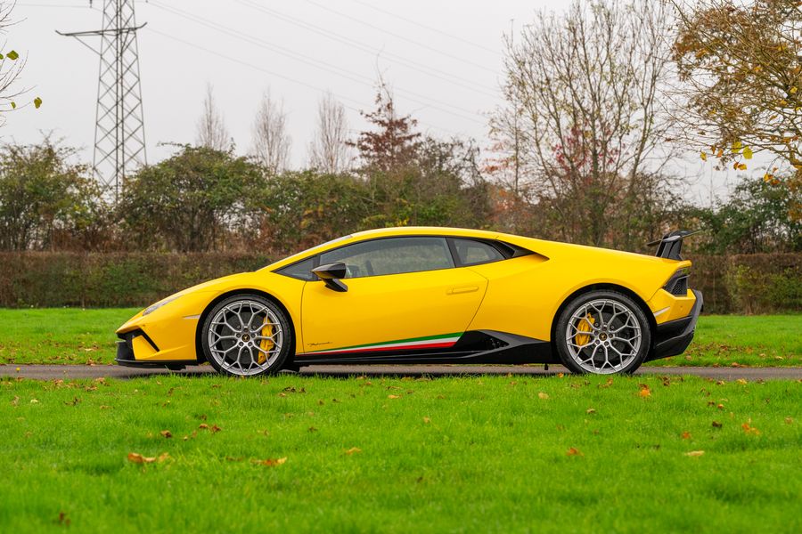 Lamborghini Huracan Performante 5.2 V10 LP640