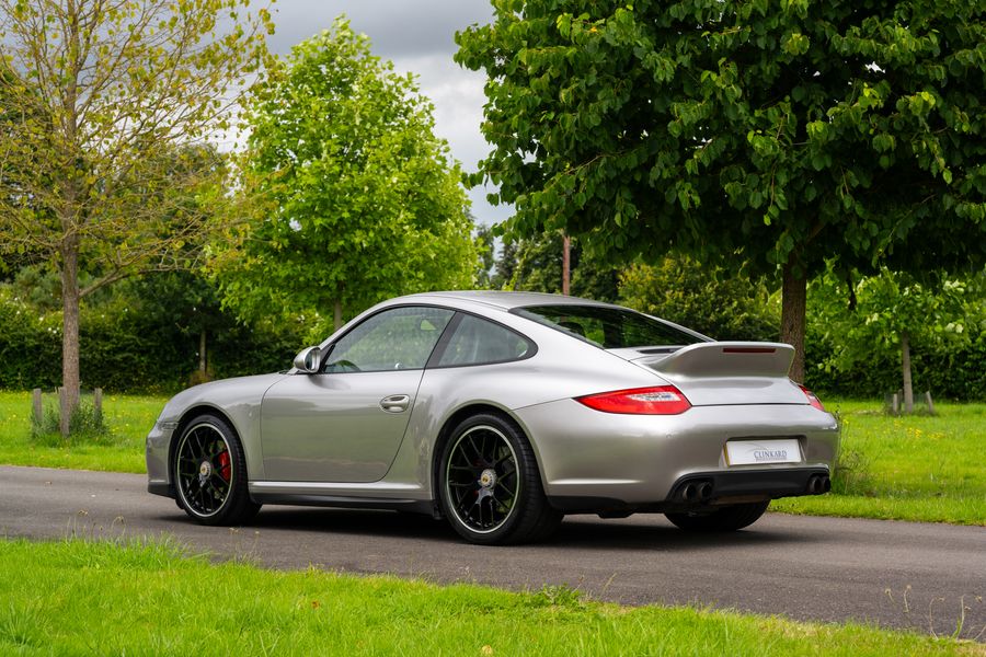 Porsche 911(997.2) GTS Coupe (Manual)