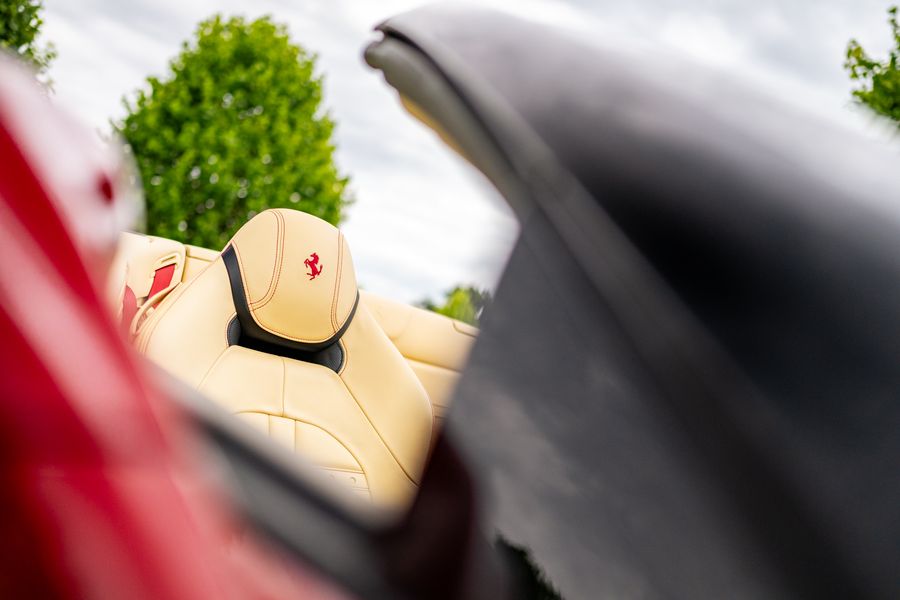 Ferrari California T