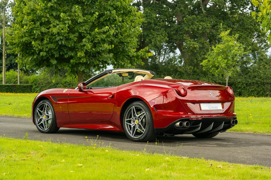 Ferrari California T