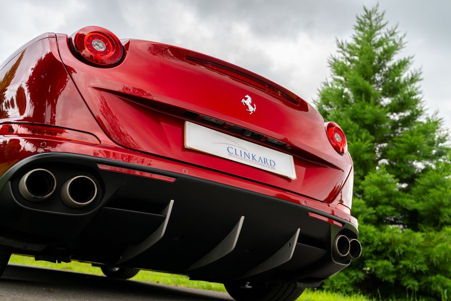 Ferrari California T