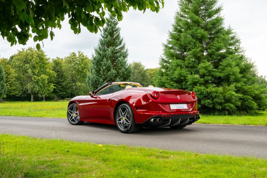 Ferrari California T