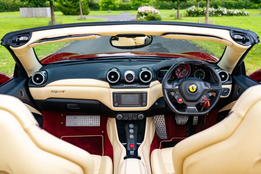 Ferrari California T