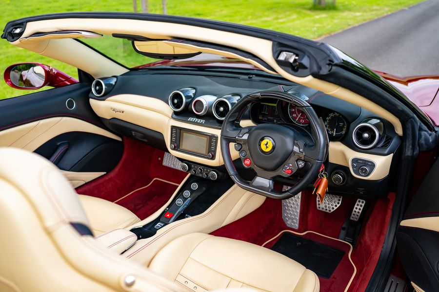 Ferrari California T