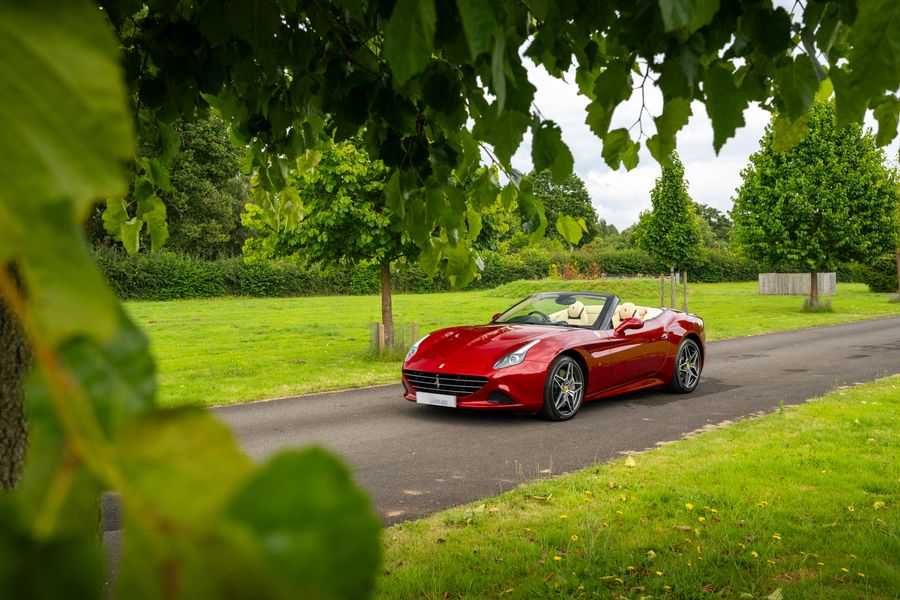 Ferrari California T