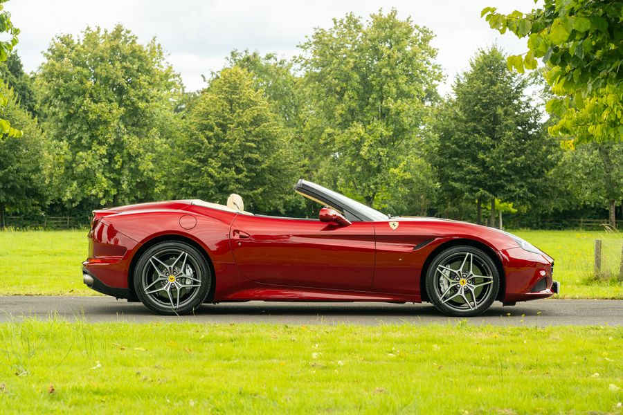 Ferrari California T