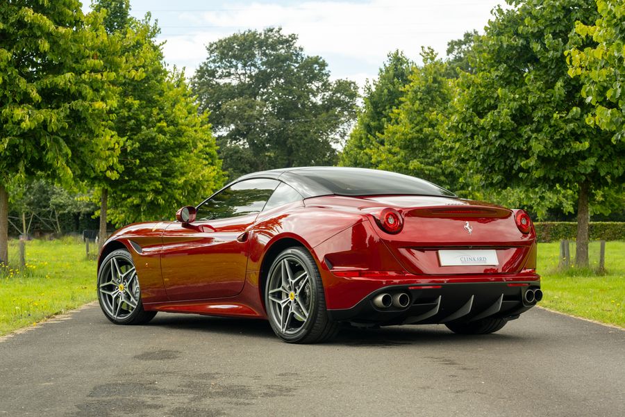 Ferrari California T