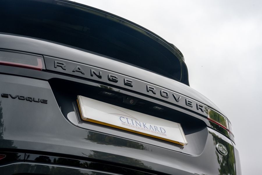 Range Rover Evoque P250 Dynamic SE Auto