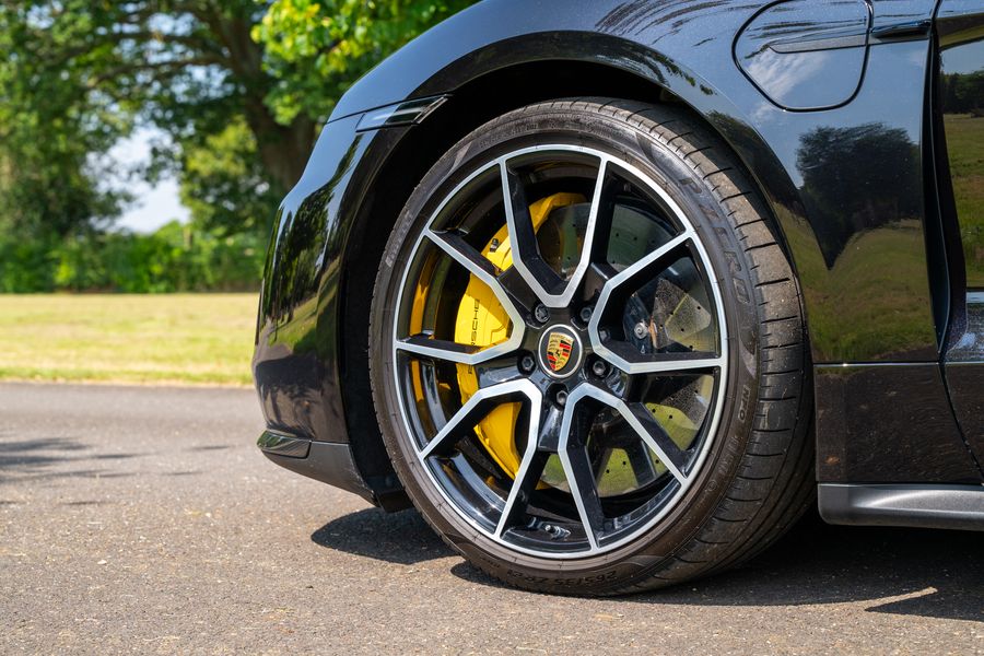 Porsche Taycan Turbo S