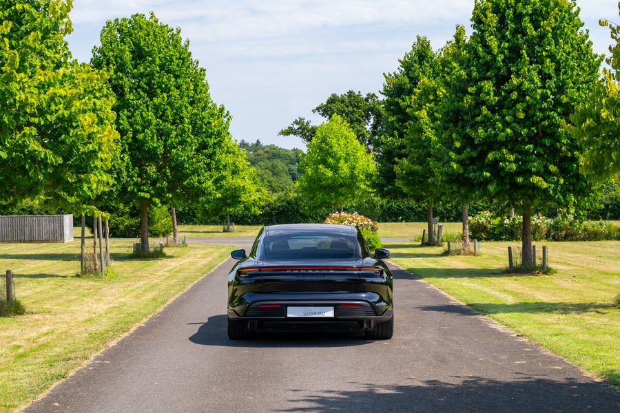 Porsche Taycan Turbo S