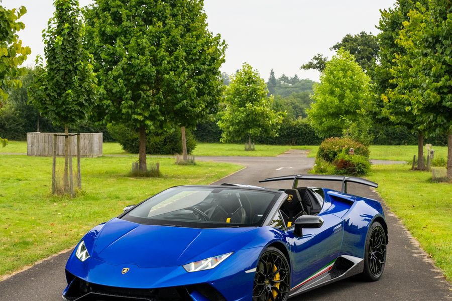 Lamborghini Huracan LP 640 - 4 Performante Spyder