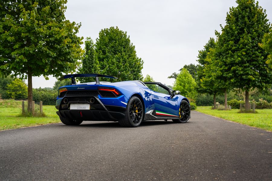 Lamborghini Huracan LP 640 - 4 Performante Spyder