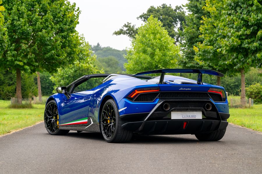 Lamborghini Huracan LP 640 - 4 Performante Spyder