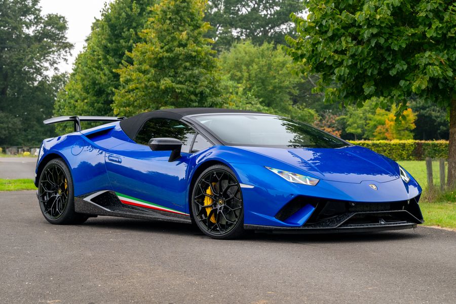 Lamborghini Huracan LP 640 - 4 Performante Spyder