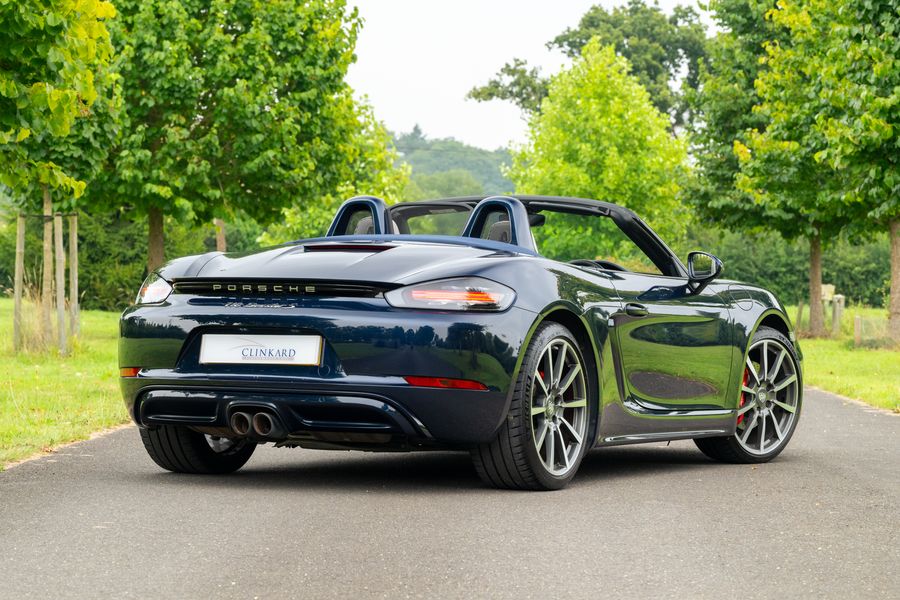 Porsche 718 Boxster S PDK