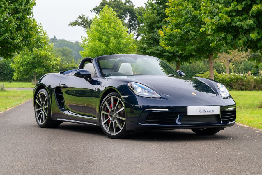 Porsche 718 Boxster S PDK