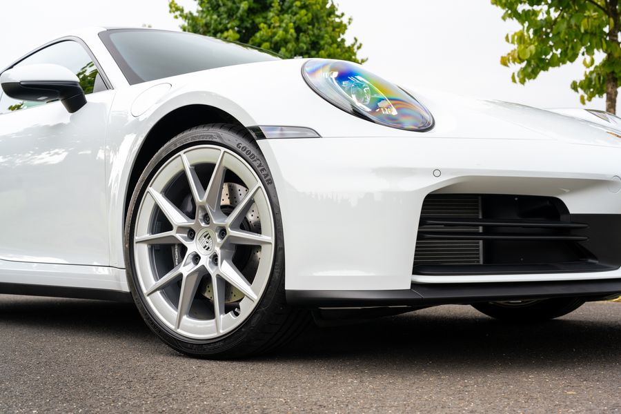 Porsche 911 (992.2) Carrera (VAT Qualifying)