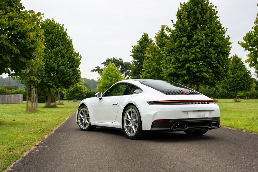 Porsche 911 (992.2) Carrera (VAT Qualifying)