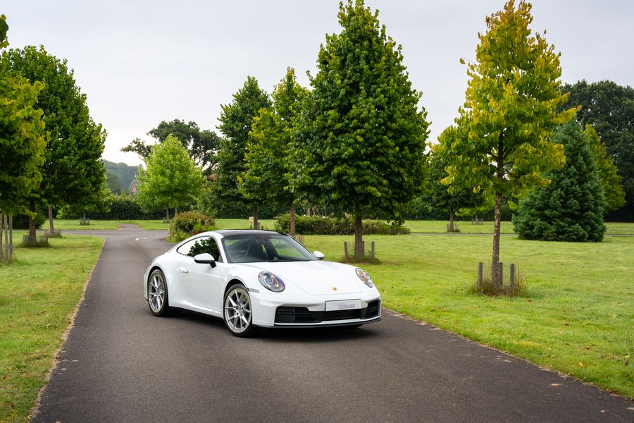 Porsche 911 (992.2) Carrera (VAT Qualifying)