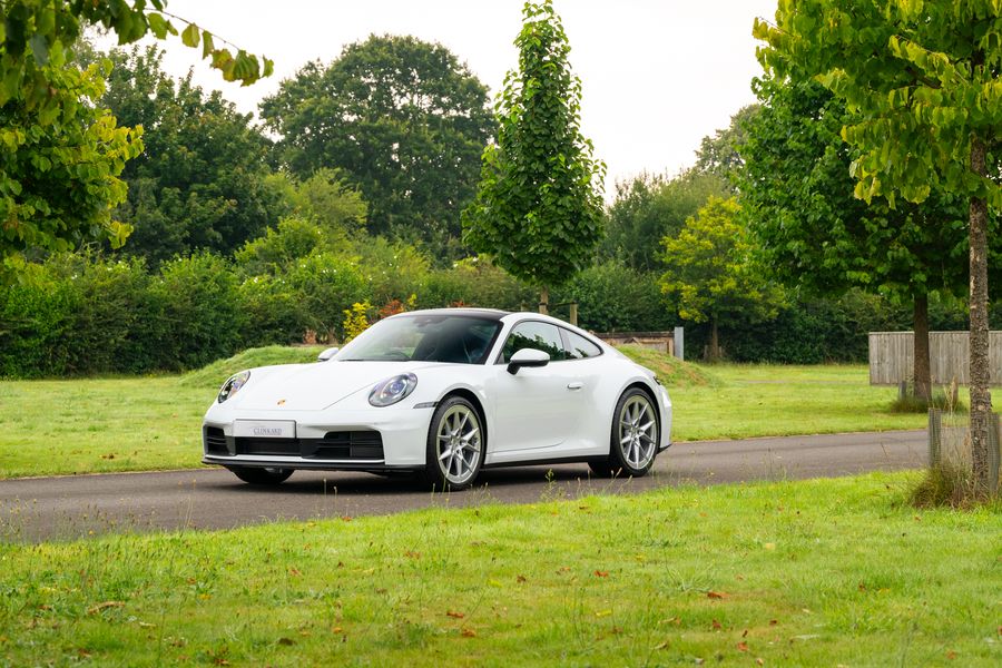 Porsche 911 (992.2) Carrera (VAT Qualifying)