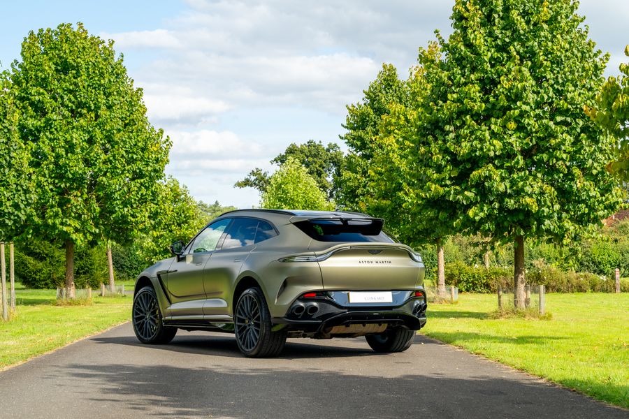 Aston Martin DBX 707 4.0 V8