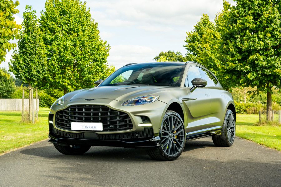 Aston Martin DBX 707 4.0 V8