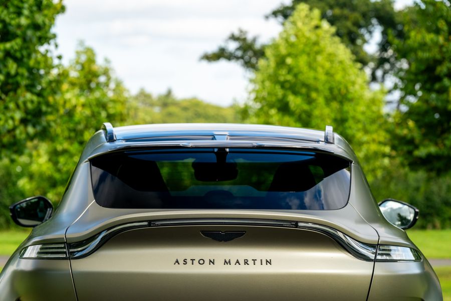 Aston Martin DBX 707 4.0 V8