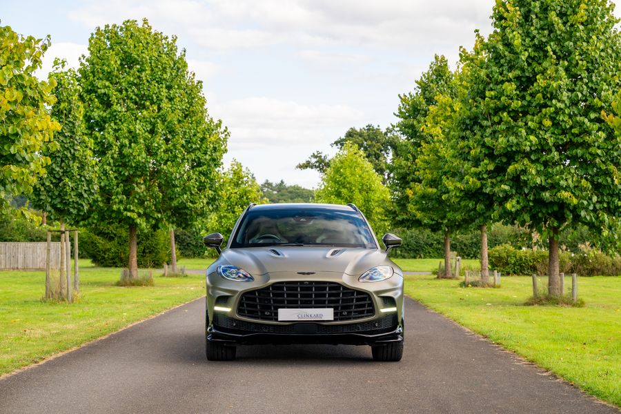 Aston Martin DBX 707 4.0 V8