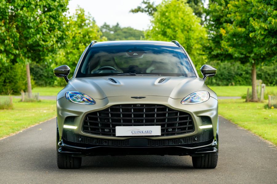 Aston Martin DBX 707 4.0 V8