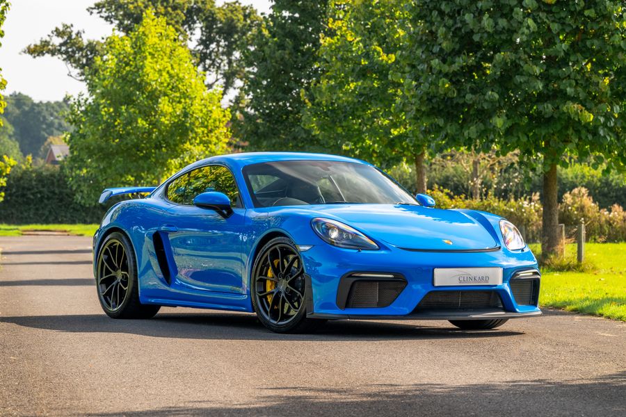 Porsche 718 Cayman GT4 PDK