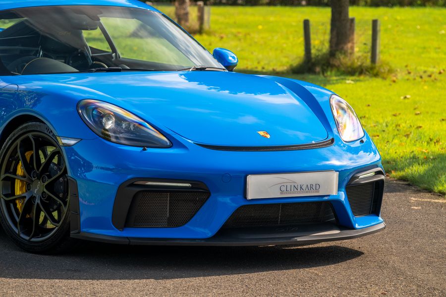 Porsche 718 Cayman GT4 PDK