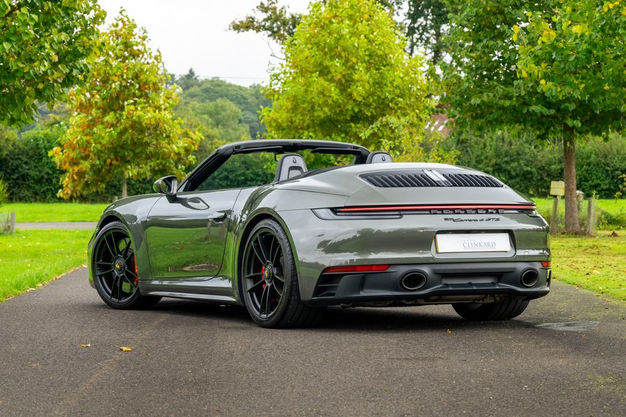 Porsche 911 (992) Carrera 4 GTS Cab