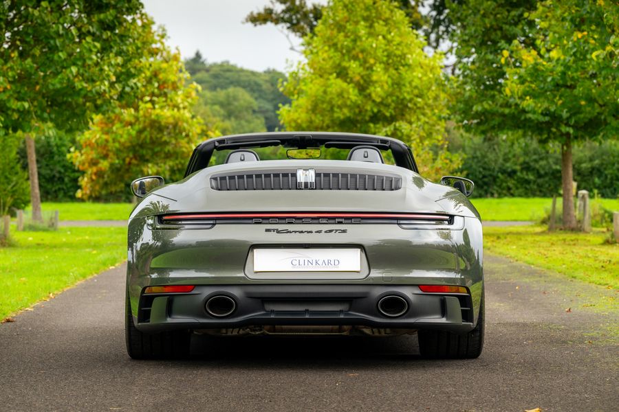 Porsche 911 (992) Carrera 4 GTS Cab