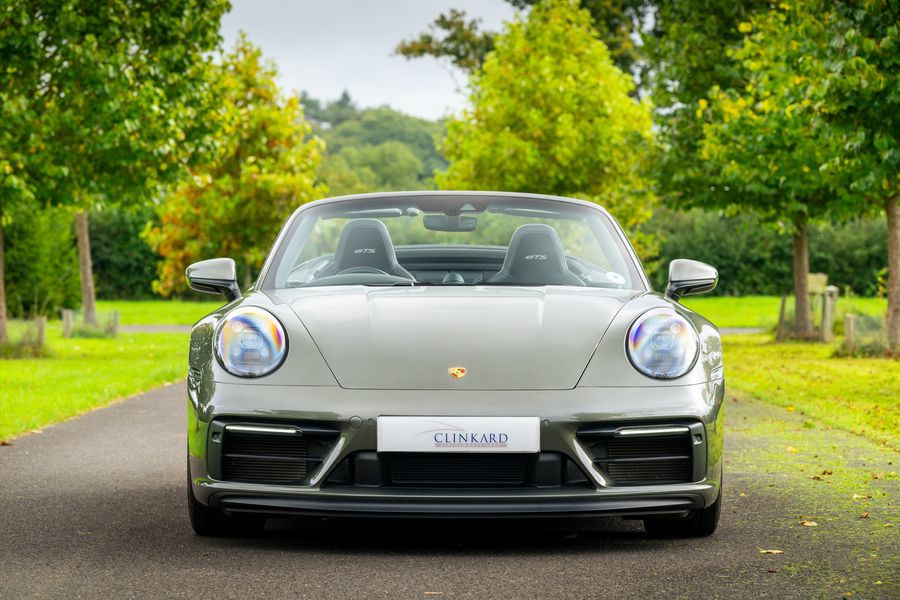 Porsche 911 (992) Carrera 4 GTS Cab