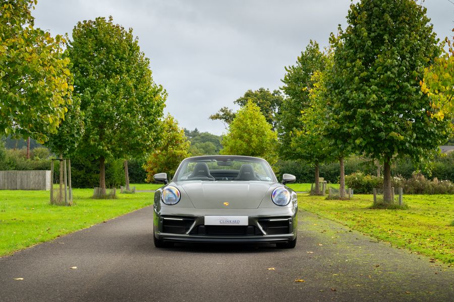 Porsche 911 (992) Carrera 4 GTS Cab