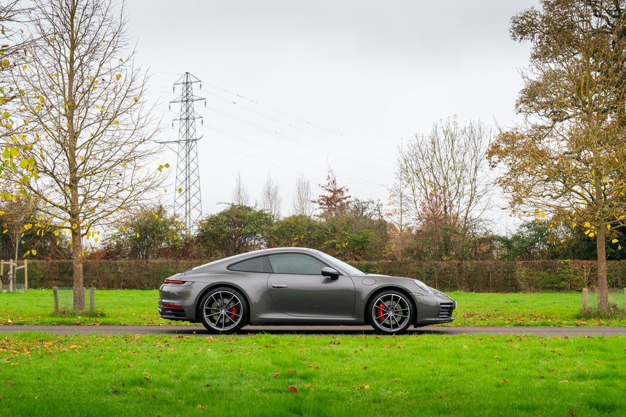 Porsche 911 (992) Carrera 4S S-A