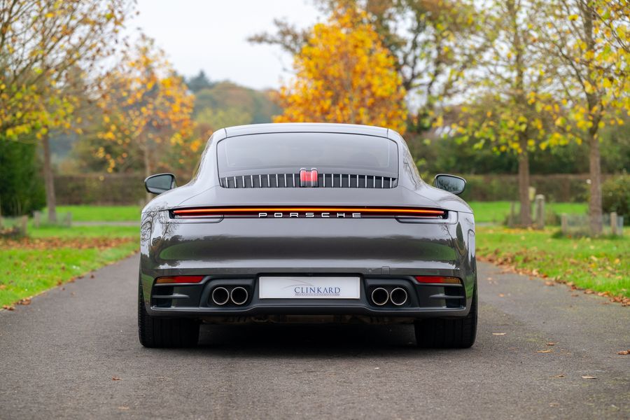 Porsche 911 (992) Carrera 4S S-A