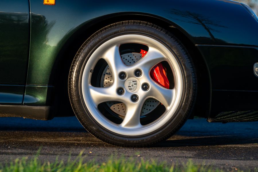 1996 Porsche 911 (993) Carrera 4 S