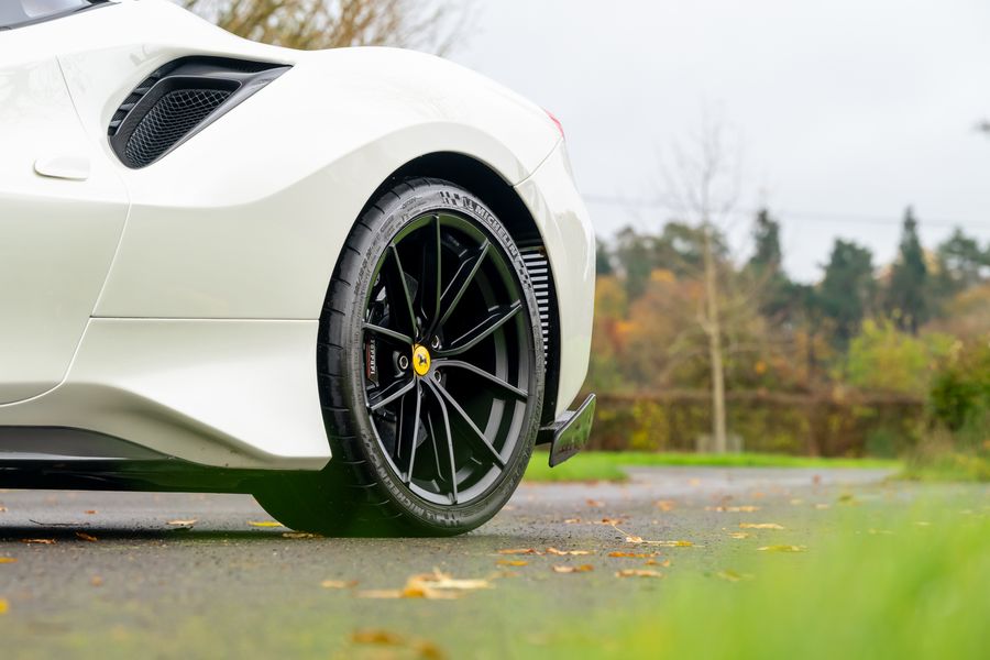 Ferrari 488 Pista