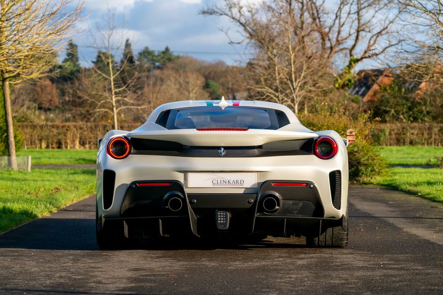 Ferrari 488 Pista