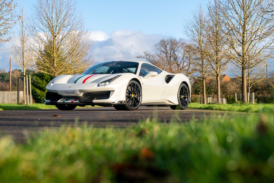 Ferrari 488 Pista