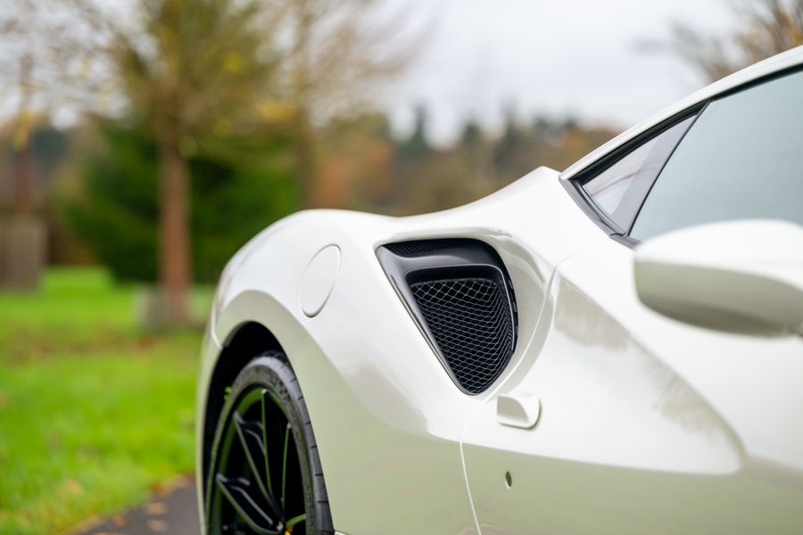 Ferrari 488 Pista