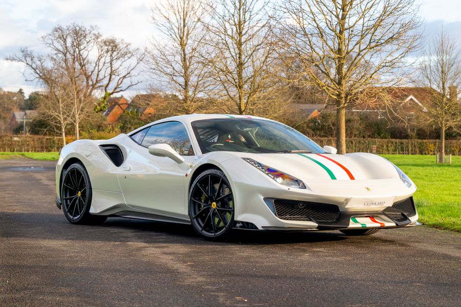 Ferrari 488 Pista