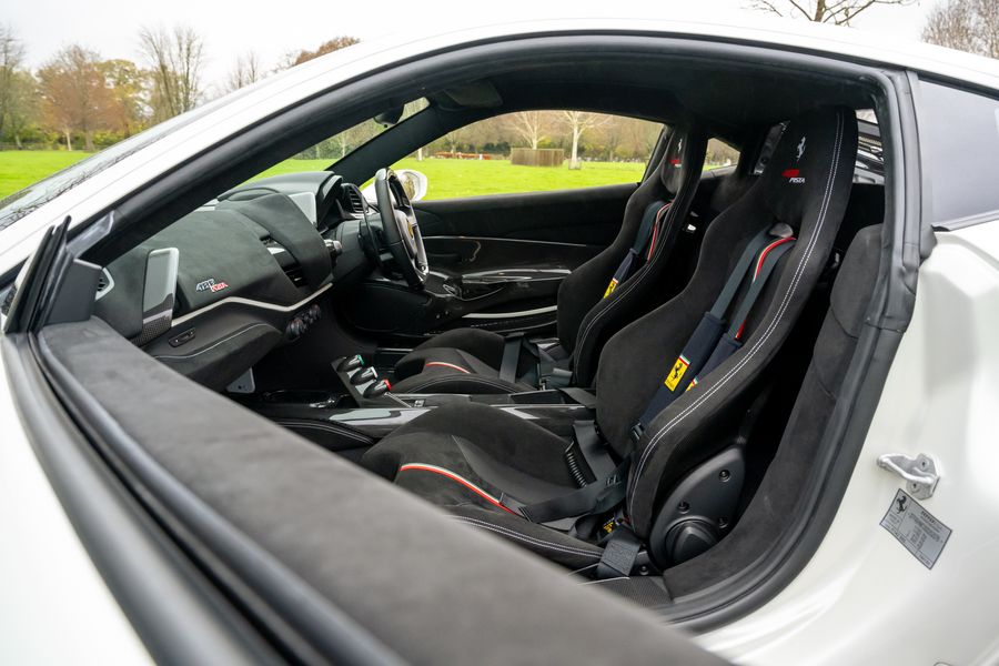 Ferrari 488 Pista