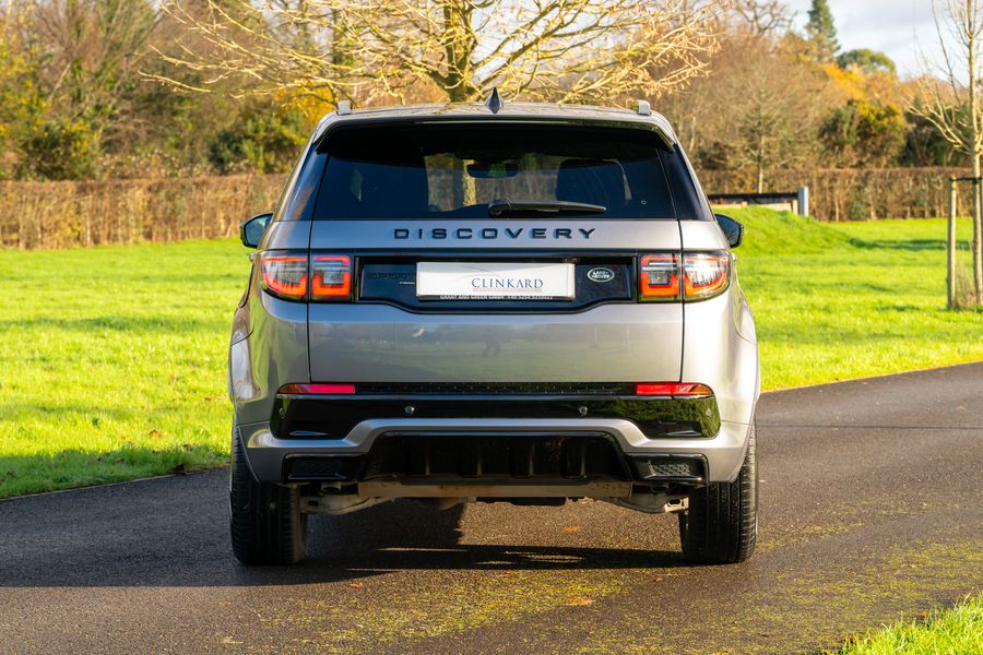 Land Rover Discovery Sport P300e R-Dynamic SE