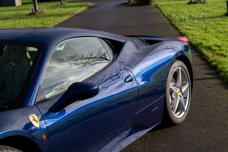 Ferrari 458 Italia DCT