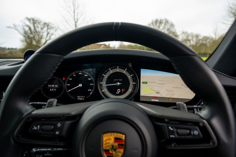 Porsche 911 (992) Carrera GTS PDK