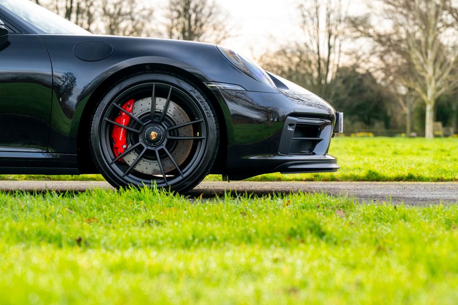 Porsche 911 (992) Carrera GTS PDK