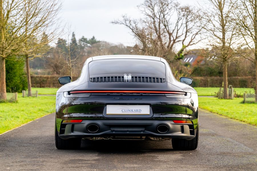 Porsche 911 (992) Carrera GTS PDK